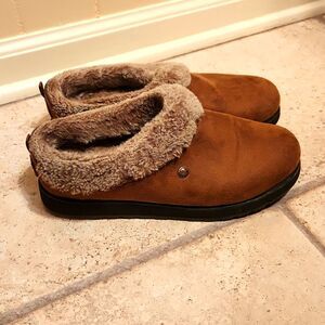 Bobs by Skechers Women's Keepsakes Brown Slippers w/ Faux Fur Size 8.5